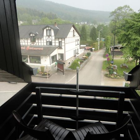 Hotel Val De La Cascade Stavelot Eksteriør bilde