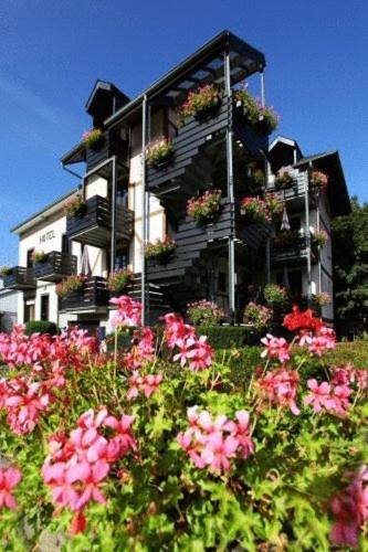 Hotel Val De La Cascade Stavelot Eksteriør bilde