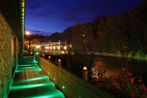 Hotel Val De La Cascade Stavelot Eksteriør bilde
